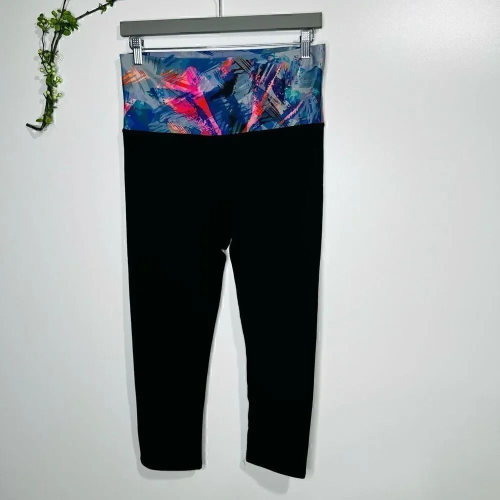 Fabletics Black Capri Workout Athletic Leggings Multicolor Foldover High Waistba